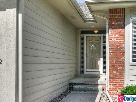 2nd image of 912 S 177th Cir