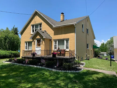 3870 Clinton St #1 Photo 1