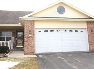 749 Stonecrop Dr, Hartford, WI 53027