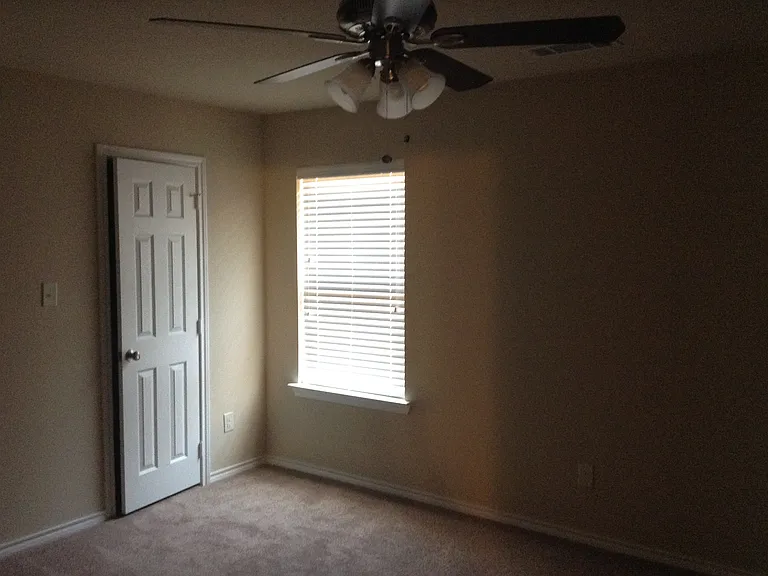 12100 Vista Oak Blvd — Photo 6