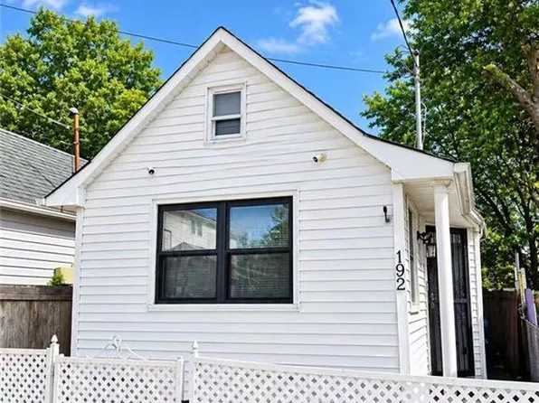 192 Kiswick St, Staten Island, NY 10306