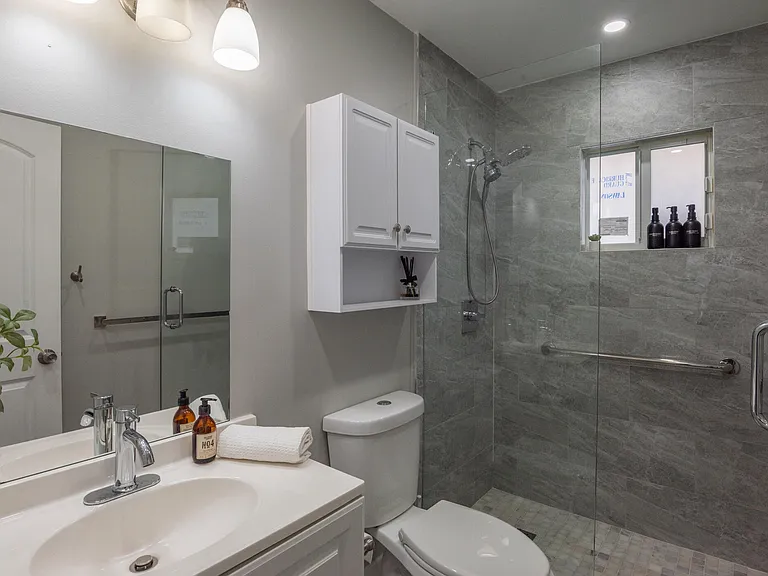 13487 Barwick Rd #B — Photo 14