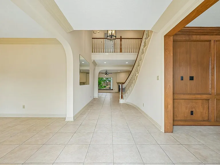 1611 Copperas Cv — Photo 6