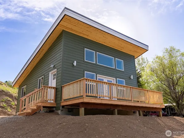 428 Castle Avenue, Winthrop, WA 98862