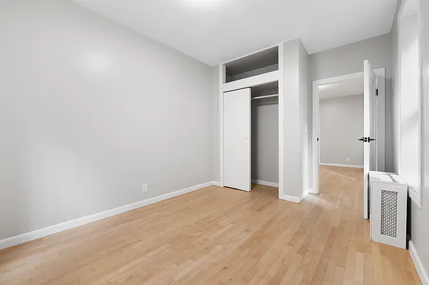 Rented by REAL New York | media 6