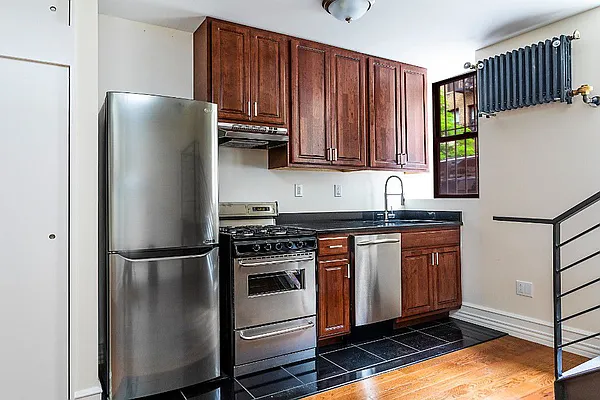 Rented by Living New York | media 2