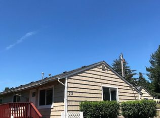 214 Oak St, Bremerton, WA 98310