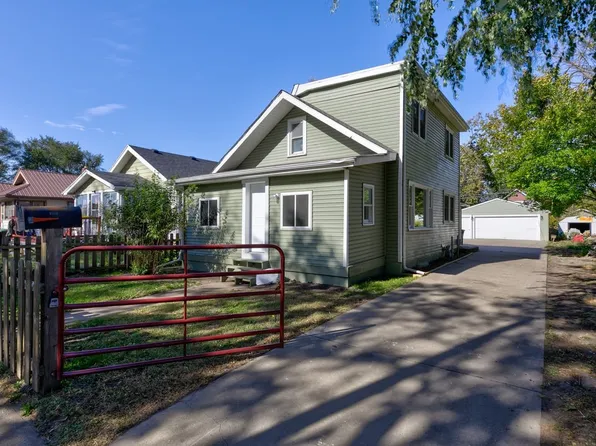 2216 Logan Ave, Des Moines, IA 50317