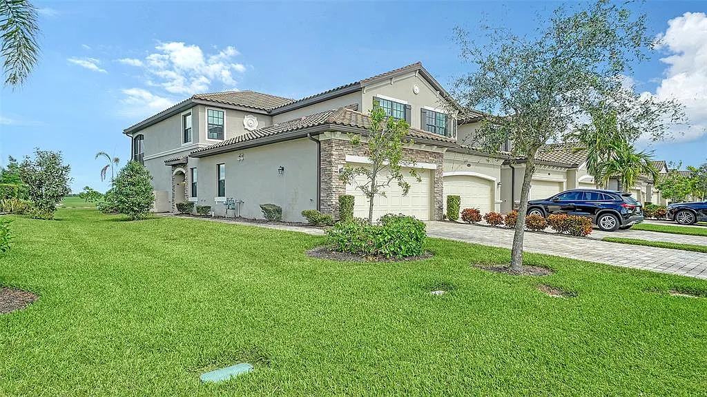 3 bed, 2.0 bath, 1786 sqft, $7,500 — Photo 1