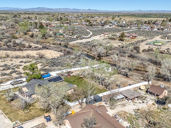 3rd image of 1400 Golden Park Way