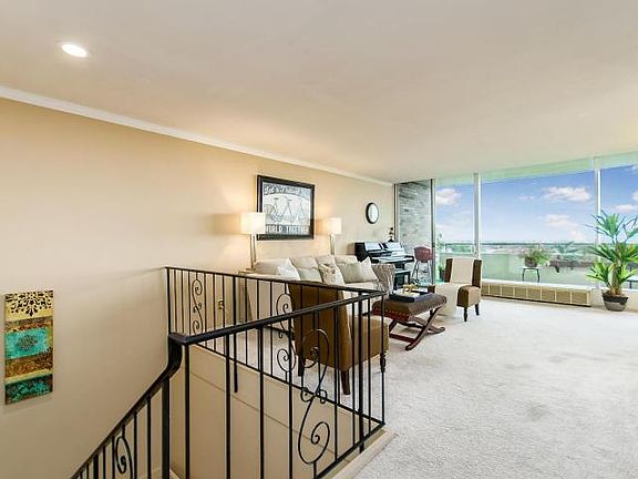 5th image of 1000 Urlin Ave APT 507