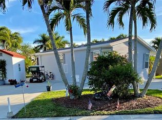 1281 Diamond Lake Cir N #36, Naples, FL 34114