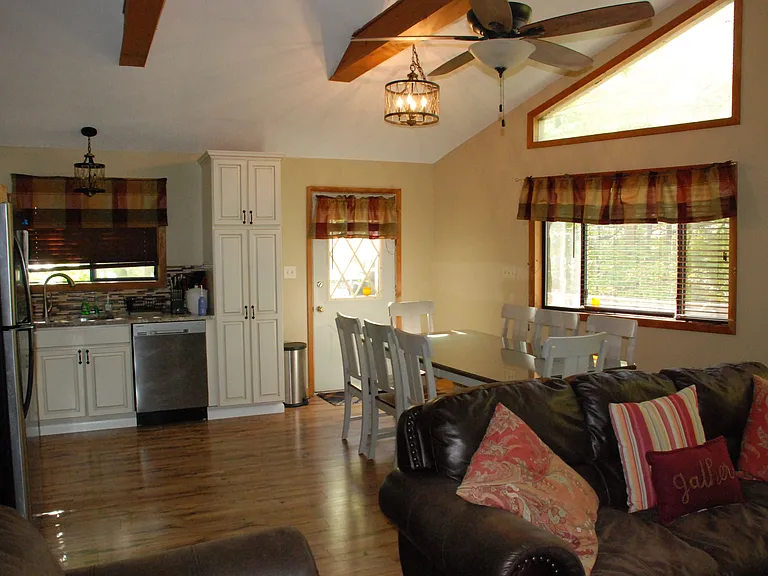 Maxatawny Dr — Photo 22