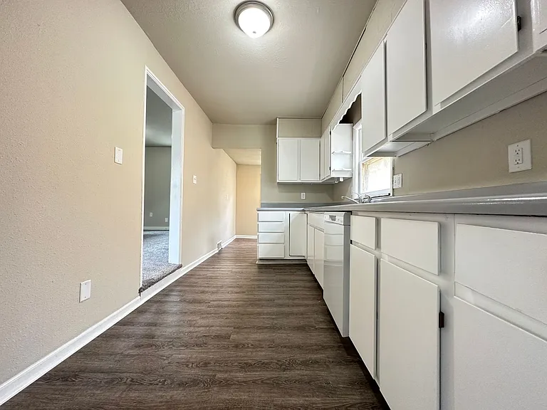 1408 Euclid Ave — Photo 18
