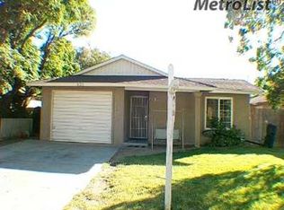 823 E St, Los Banos, CA 93635