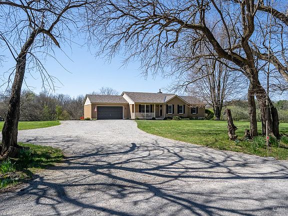 2nd image of 272 Inwood Rd