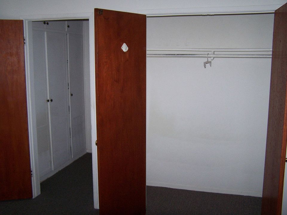 1st image of 500 S Eremland Dr APT 4