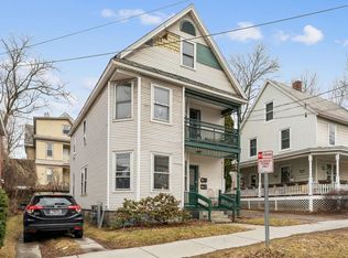 35 South Union Street, Burlington, VT 05401