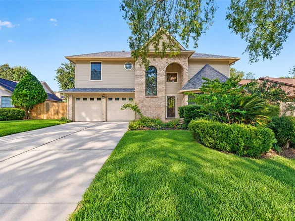 2906 Pioneer Pass, Sugar Land, TX 77479