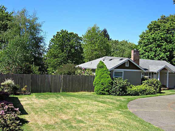 Front Side Yard