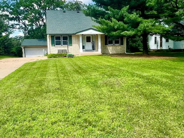 6620 Channel Rd NE, Fridley, MN 55432