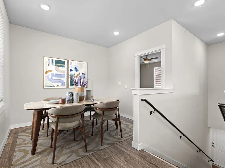Flow - 1 Bed / 1 Bath - 854 Sq.Ft.