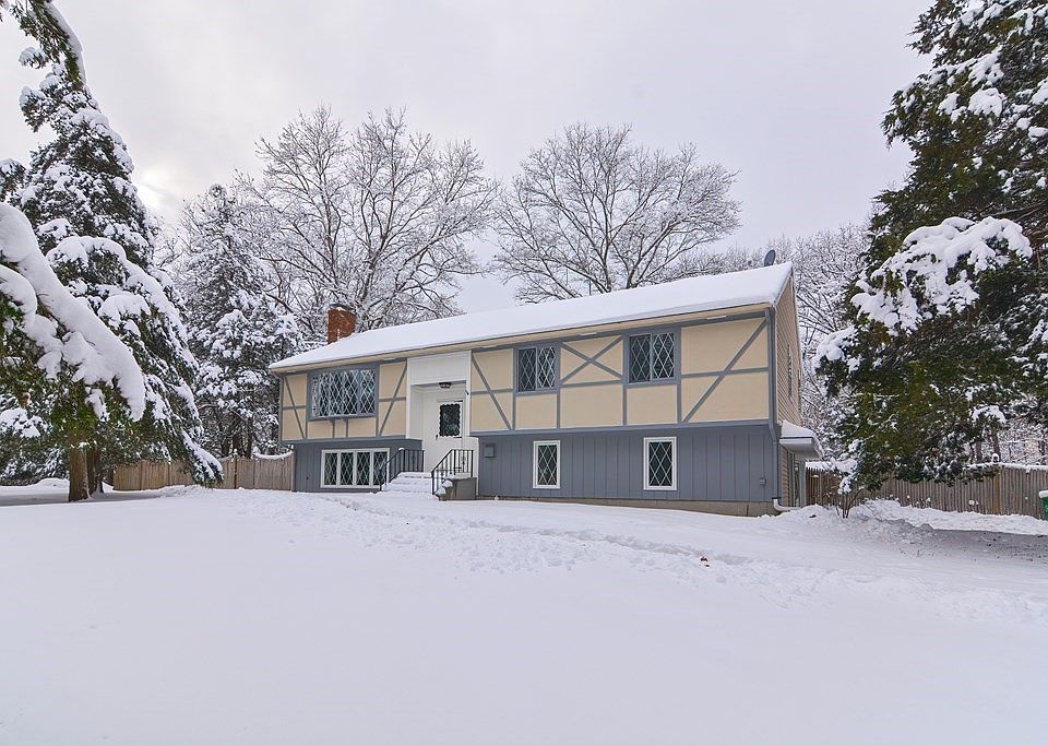 118 Oak St, Ashland, MA 01721 Zillow