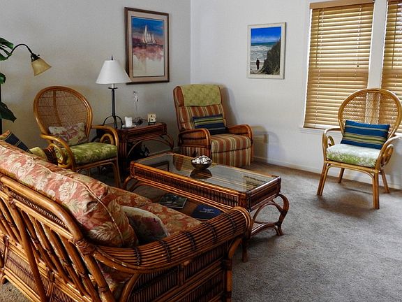Living room. 