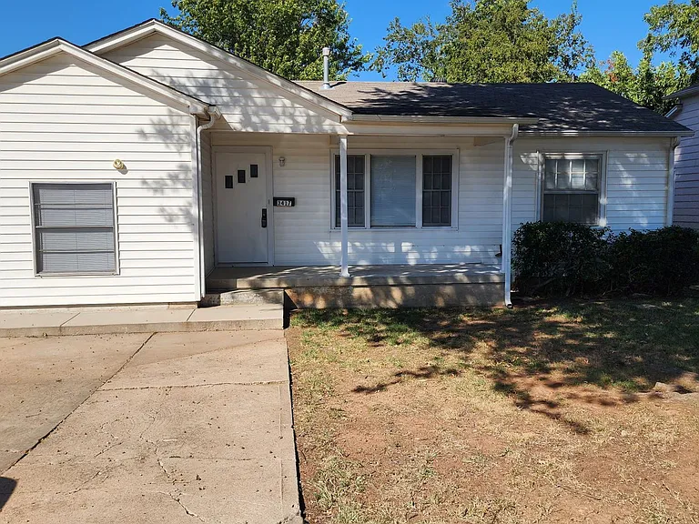 3417 Pioneer St — Photo 30