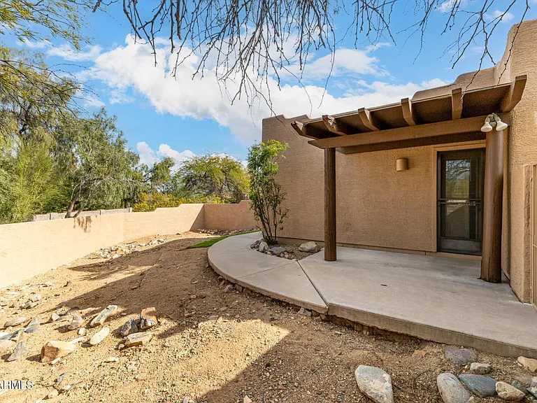 14428 N Lariat Ln — Photo 32