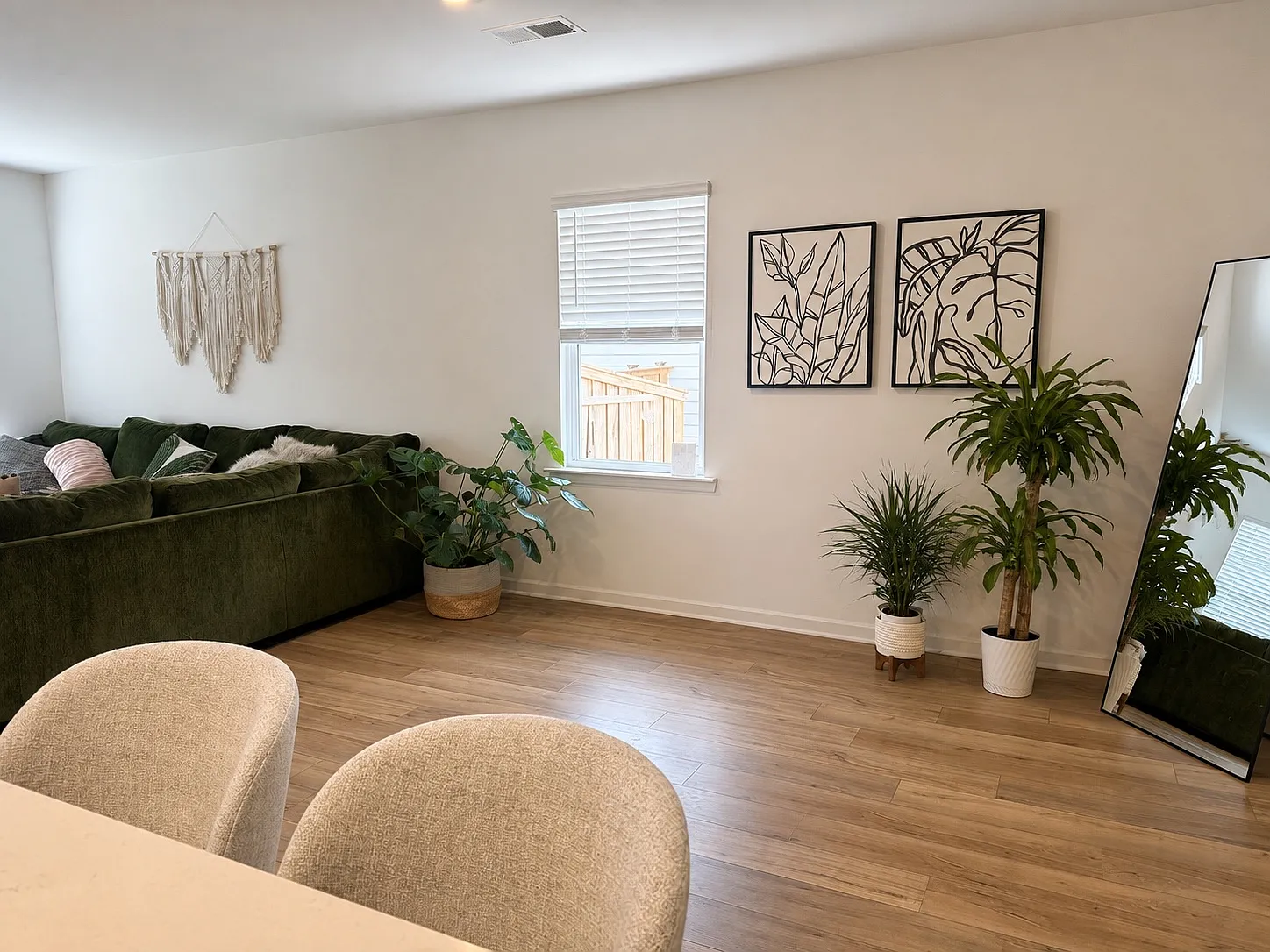 5106 Skyline Way NE — Photo 4