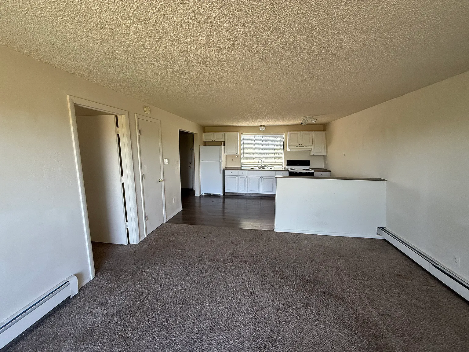 1 bed, 600 sqft, $1,350 — Photo 4