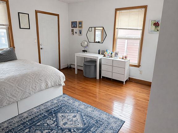 5th image of 585 Somerville Ave #2A