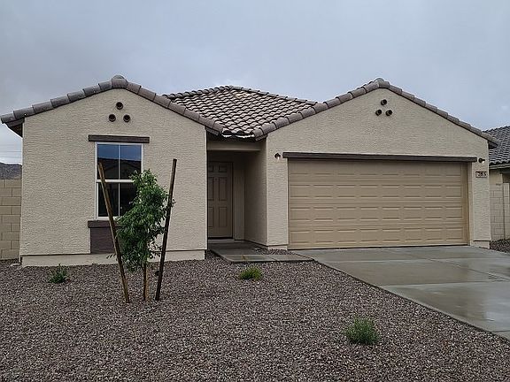 2nd image of 785 S Silvercreek Ln