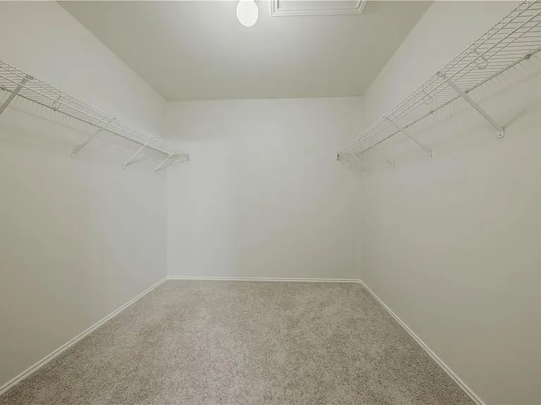 2905 Rainy River Dr — Photo 39