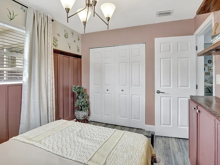2270 Island Dr — Photo 24