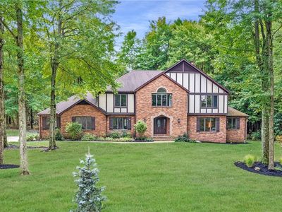 1320 Connecticut Woods Dr, Hudson, OH, 44236