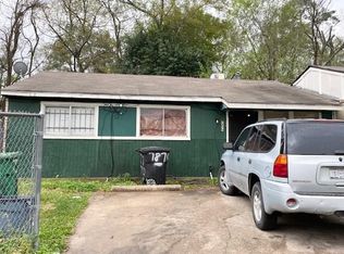 7870 Hamlet St, Houston, TX 77078