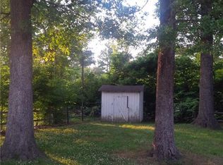 2115 Sloan Dr, Charlotte, NC 28208