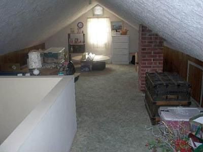 3rd image of 8 NW 17th St