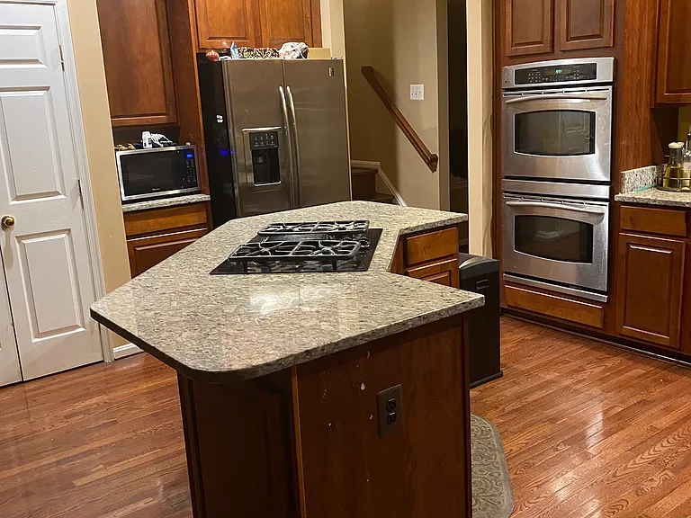 8570 Daltons Grove Way — Photo 4