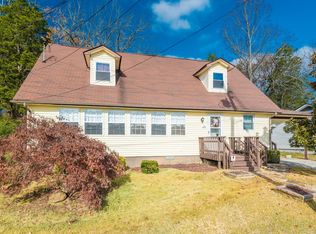 128 W Arrowwood Rd, Oak Ridge, TN 37830