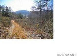 8 View Dr, Horse Shoe, NC, 28742