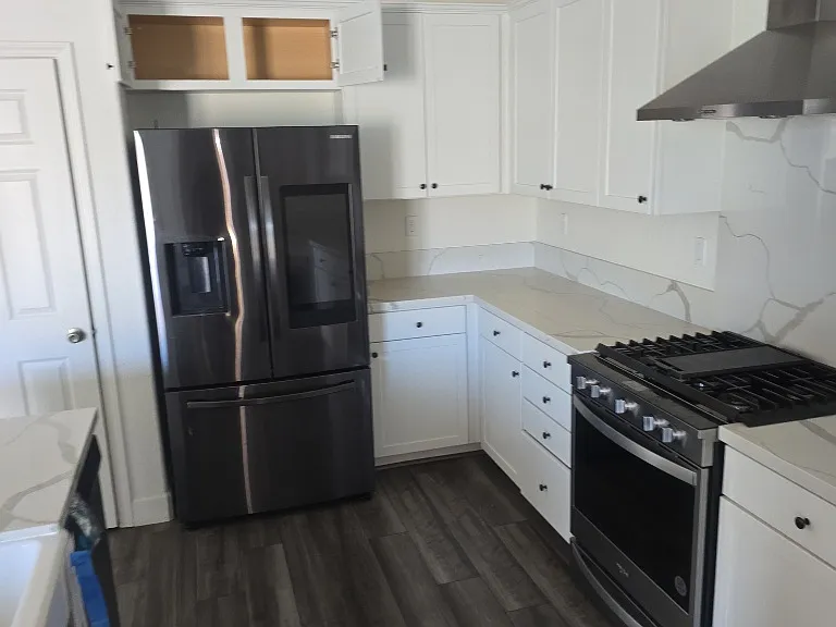 644 Belmont Dr — Photo 4