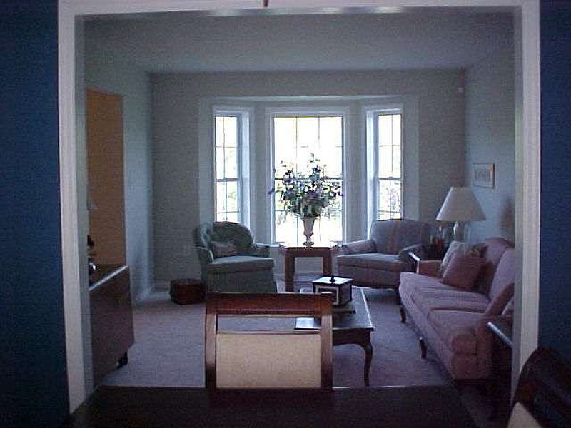 5th image of 24 WALLFLOWER Drive