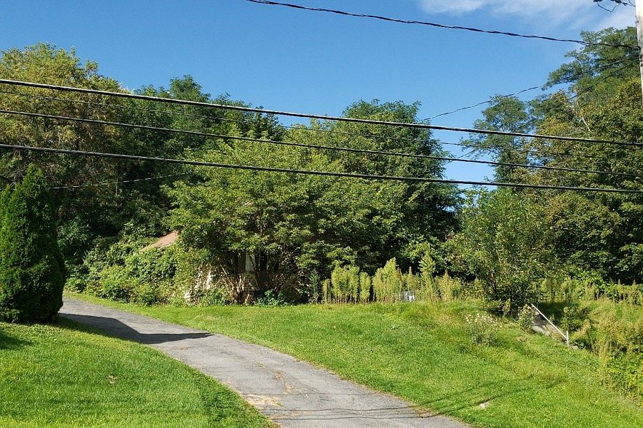 144 Mohawk Dr, Tribes Hill, NY 12177 Zillow