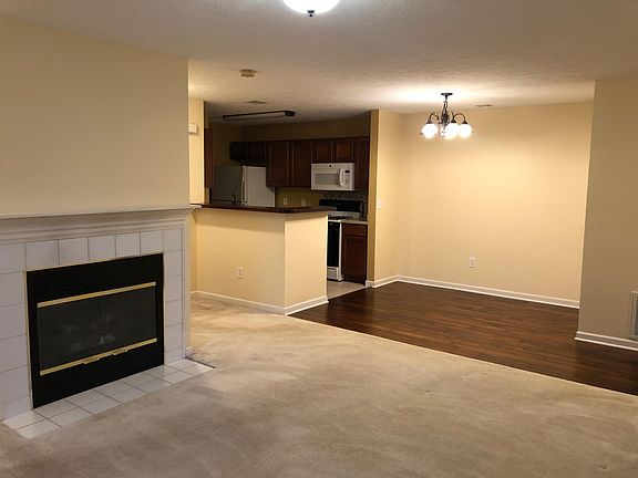 5th image of 29808 Lenox Dr Suite 314