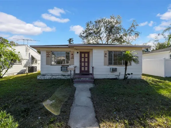 646 38th Ave N, Saint Petersburg, FL 33704