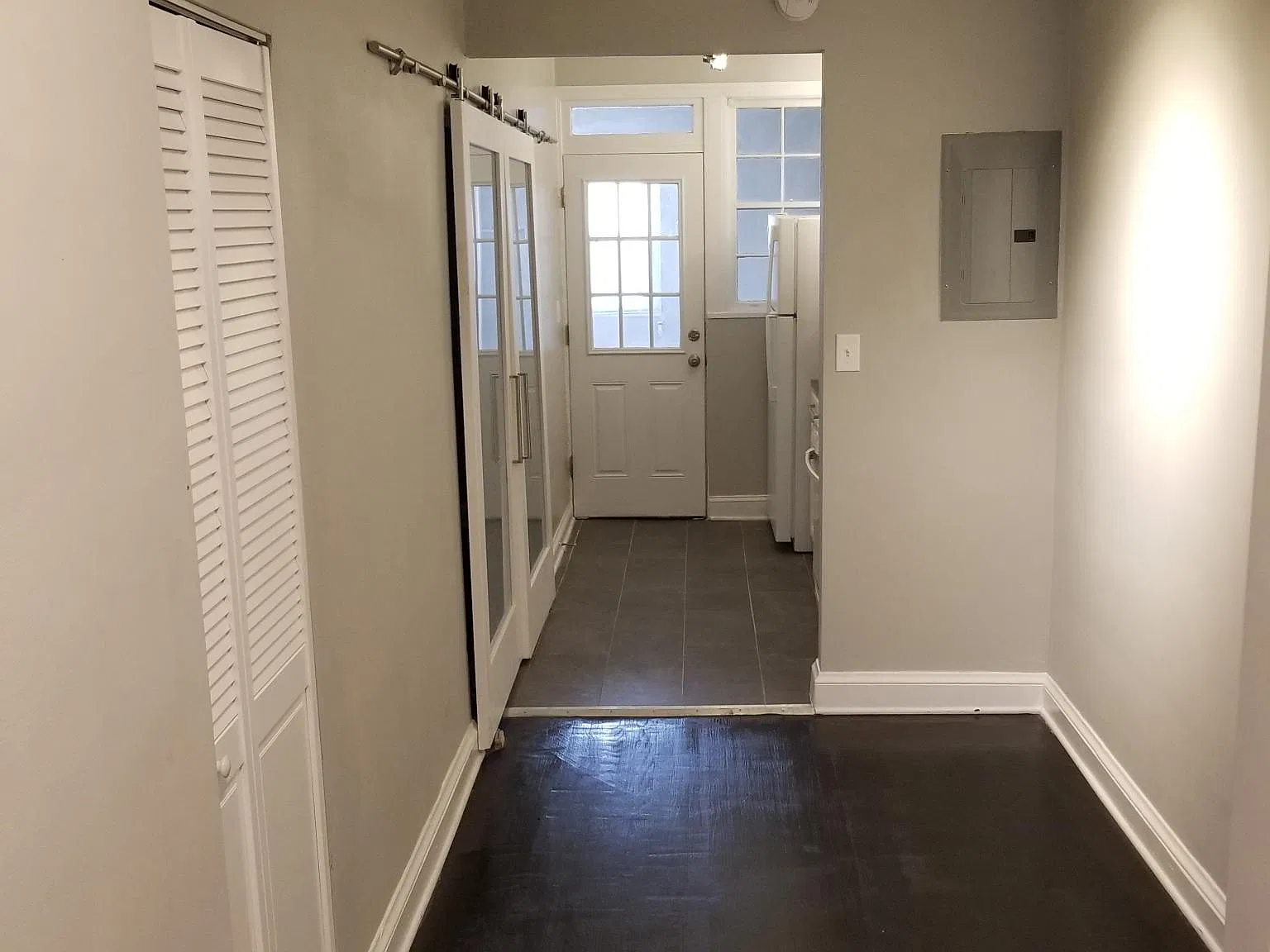 1 bed, 750 sqft, $1,850 — Photo 2