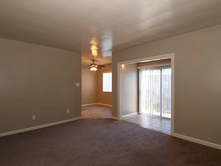 264 G St — Photo 7